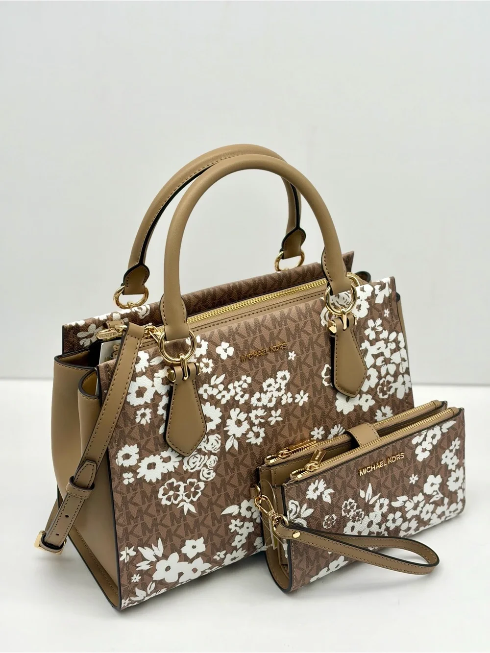 Michael Kors Marilyn Medium Printed Signature Logo Satchel and Wallet Set
